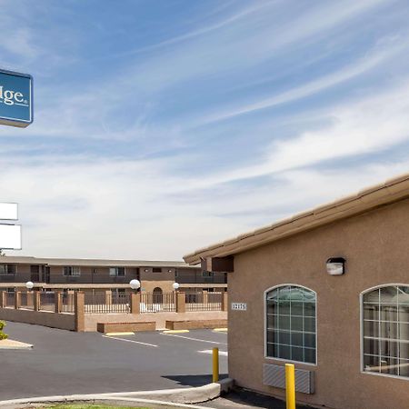Travelodge By Wyndham Victorville Exterior foto